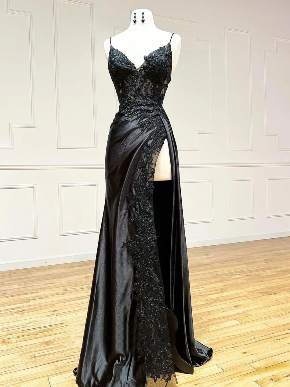 V-neck Backless Mermaid Black Lace Diamond Trim Slim Split Long Dress Party Gown Long Dress